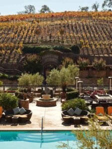9 Top Wineries and Lavish Hotels for Dreamy Napa Getaway