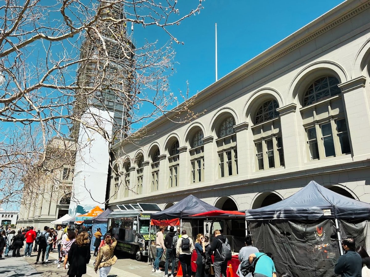  Ferry Building Marketplace - Photo by -  Rob Osterhouse