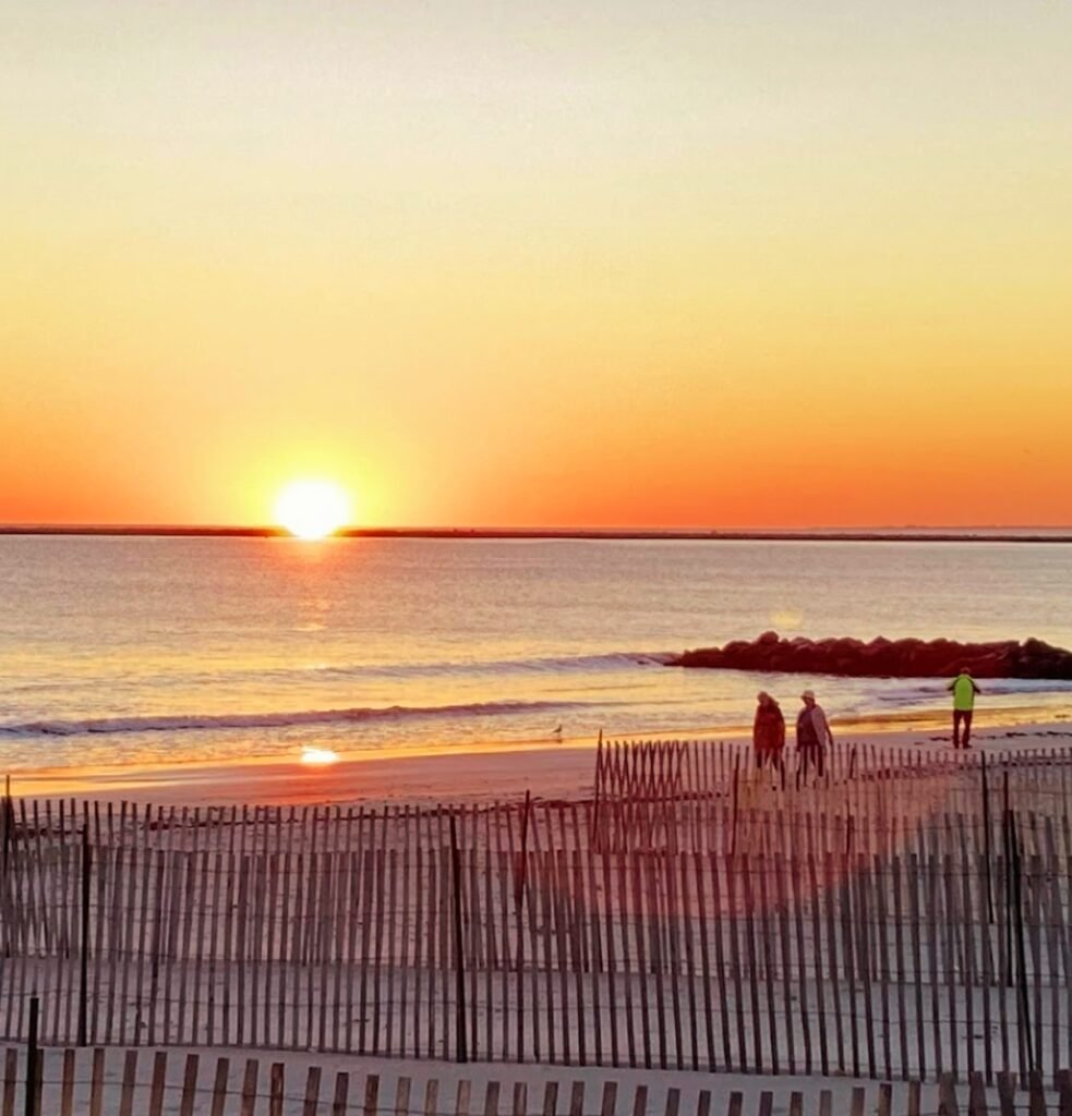 Roger Wheeler State Beach Image by Chris D